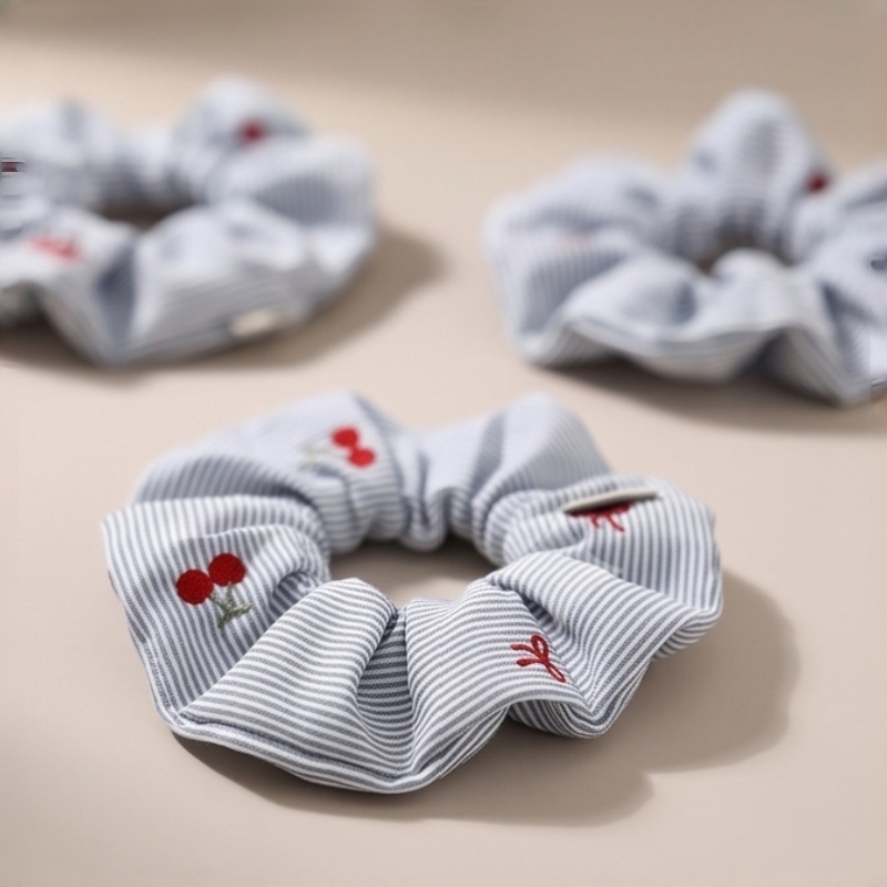 Elegant Striped Cherry Embroid - Embroidery Zone 评论和价格
