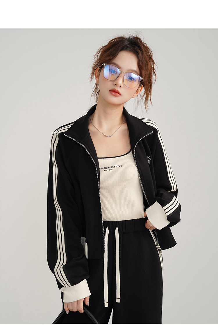Vintage Sporty Casual Black Wh - Embroidery Jacket 评论和价格
