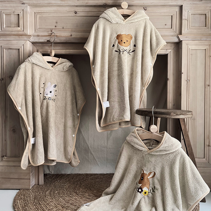 Children's Coral Fleece Cloaks - Embroidery Towel 评论和价格