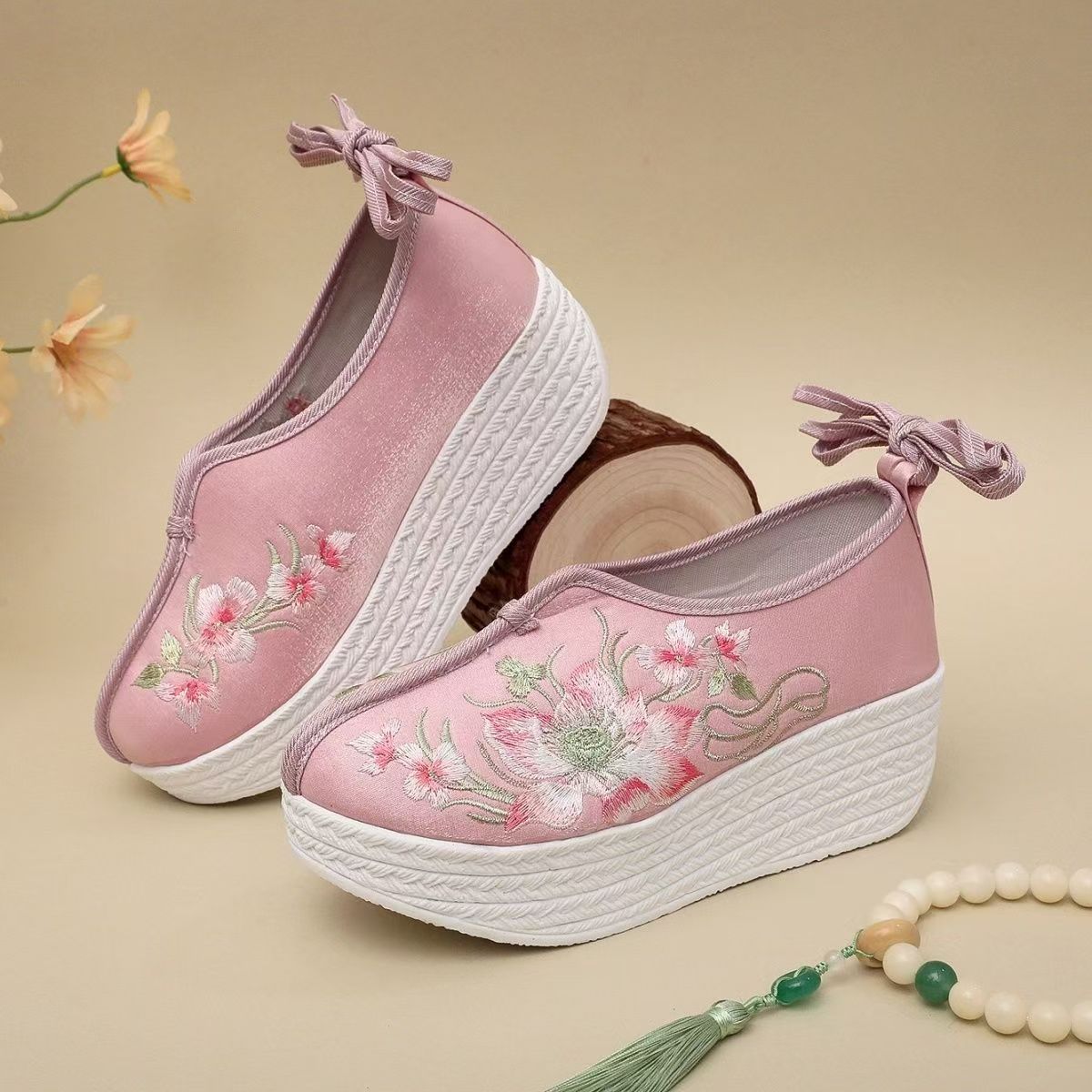 Woman Ethnic Style Wedges Embr - Embroidery Style 评论和价格