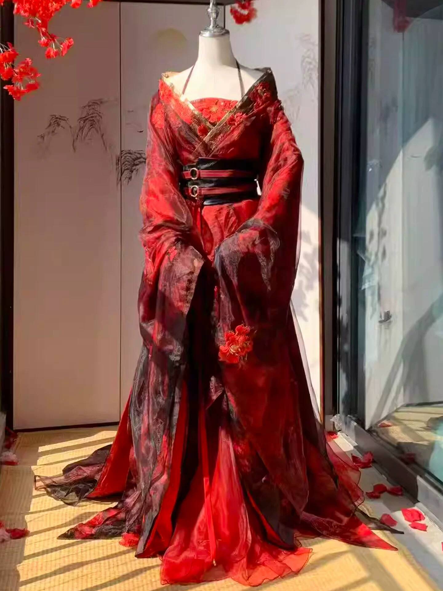 New Datura Red Hanfu Women Anc - Embroidery Style 评论和价格