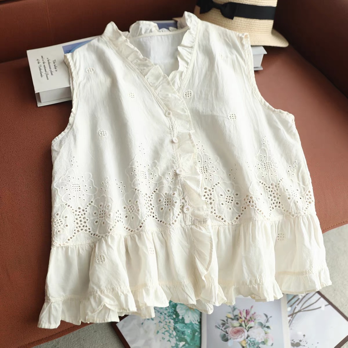 Women Sleeveless Vest Top Ruff - Embroidery Vest 评论和价格