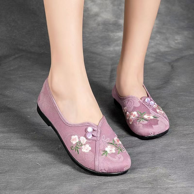 Chinese Style Women Flat sole  - Embroidery Style 评论和价格