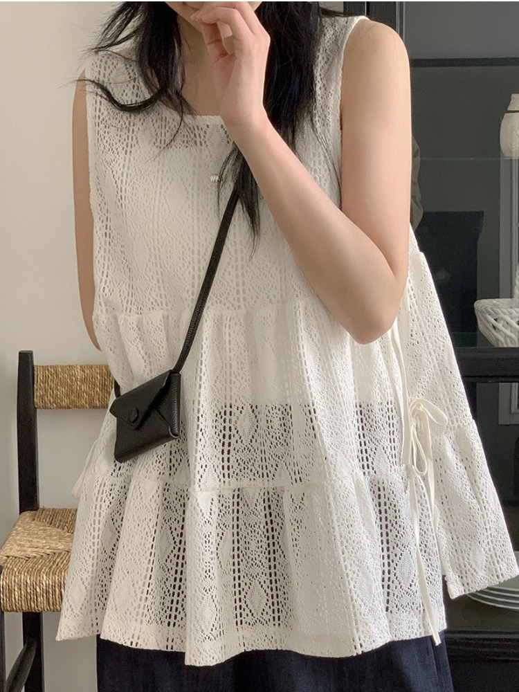 Chic Lace Embroidery Side Bowt - Embroidery Vest 评论和价格